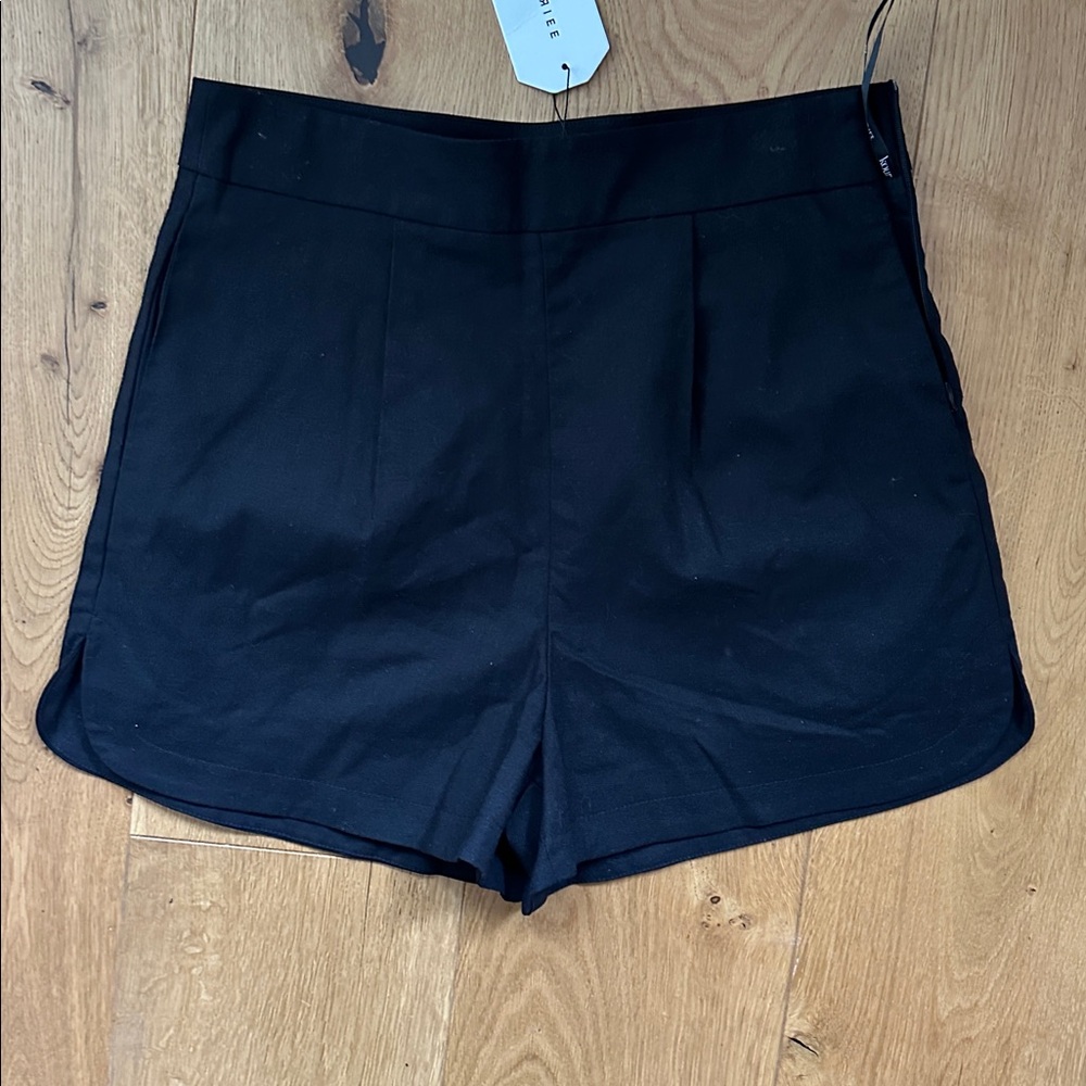 Chic Black High Waist Women's Shorts